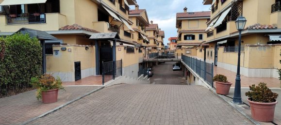 Dúplex de 4 habitaciónes en Nettuno, Italy No. 108980 27