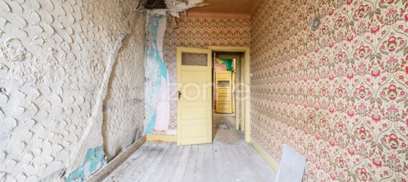 Здание с 6 спальнями в Порту, Португалия № 12834 3