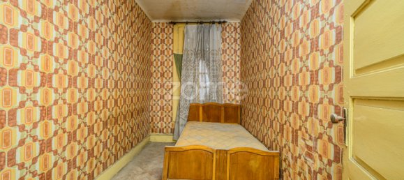 Здание с 6 спальнями в Порту, Португалия № 12834 20