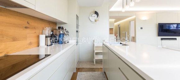 Квартира с 3 спальнями в Сан-Марти, Испания № 144061 11