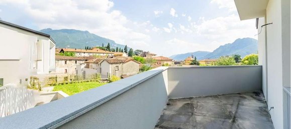 4غرفة فيلا في Lecco, Italy رقم 147469 9