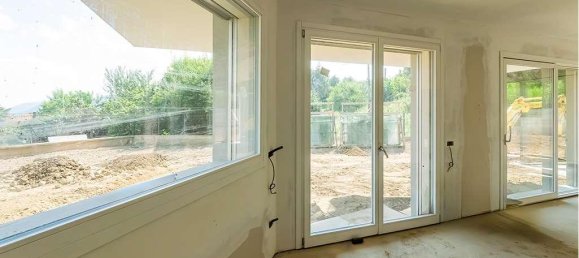 4غرفة فيلا في Lecco, Italy رقم 147469 7