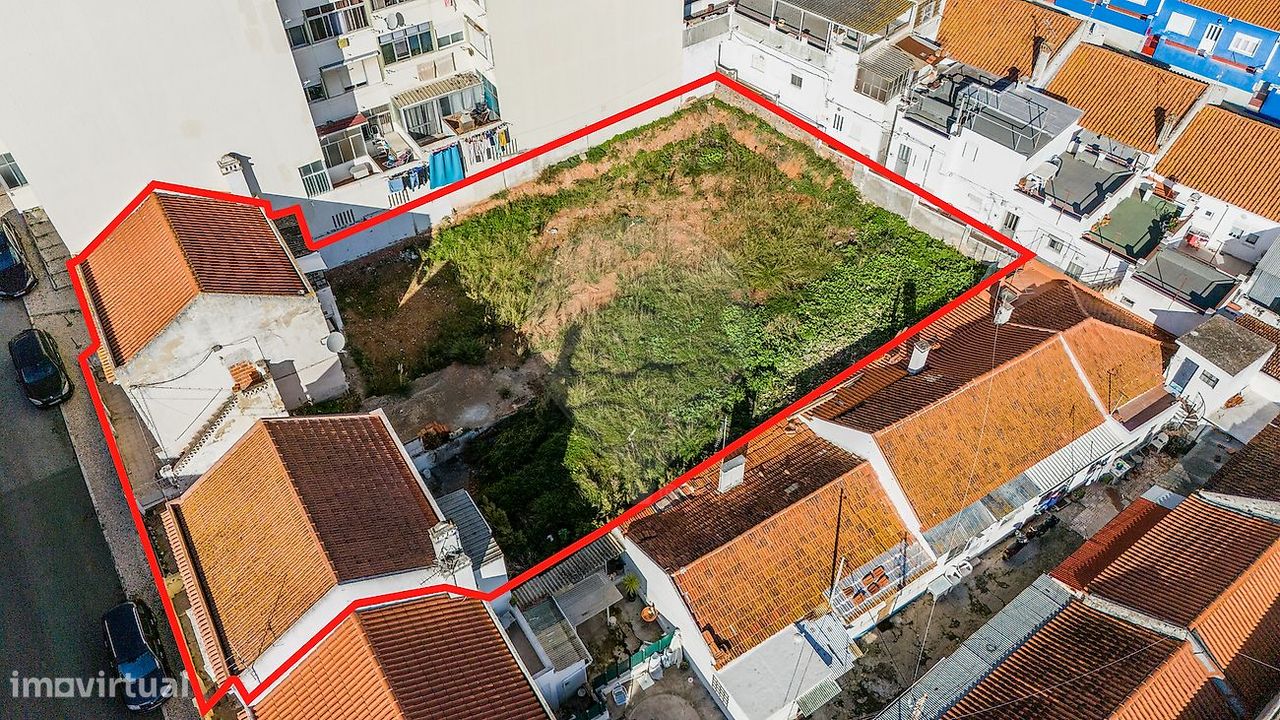 Edifício T9 em Vialonga, Portugal N.º 110696