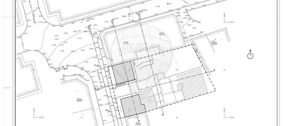 Edificio de 9 dormitorios en Vialonga, Portugal No. 110696 11