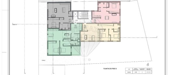 Edificio de 9 dormitorios en Vialonga, Portugal No. 110696 23