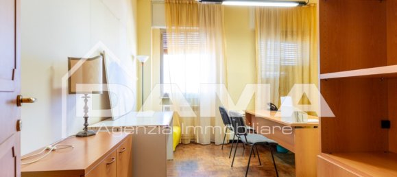 7 bedrooms Office in Forlì, Italy No. 266474 16