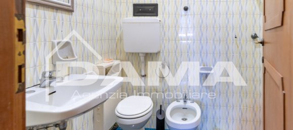 7 bedrooms Office in Forlì, Italy No. 266474 11