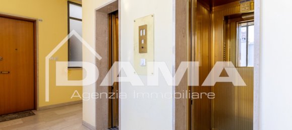 7 bedrooms Office in Forlì, Italy No. 266474 24