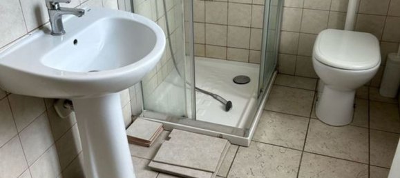 3-salle Appartement à Meda, Italy No. 7873 13