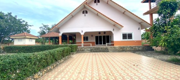 4 bedrooms Cafe / restaurant in Pattaya, Thailand No. 1238 28