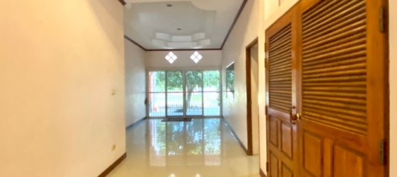 4 bedrooms Cafe / restaurant in Pattaya, Thailand No. 1238 13