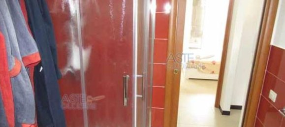 2-salle Appartement à Acireale, Italy No. 204912 3