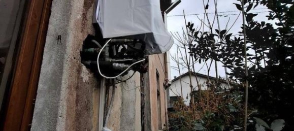 Apartamento de 3 dormitorios en Busto Arsizio, Italy No. 281672 12