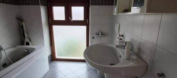 Apartamento de 3 dormitorios en Busto Arsizio, Italy No. 281672 37