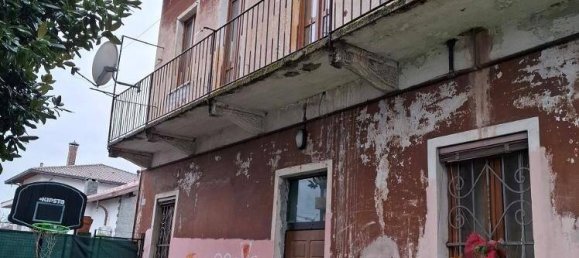 Apartamento de 3 dormitorios en Busto Arsizio, Italy No. 281672 3
