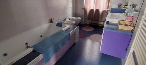 Apartamento de 3 dormitorios en Busto Arsizio, Italy No. 281672 31