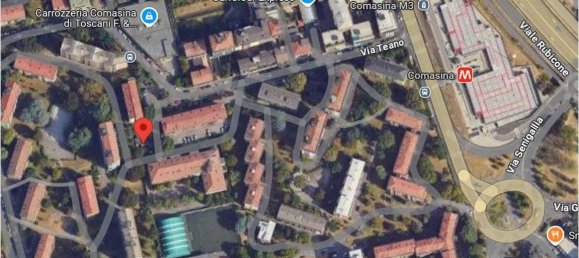 2 bedrooms Apartment in Milan, Italy No. 276198 5