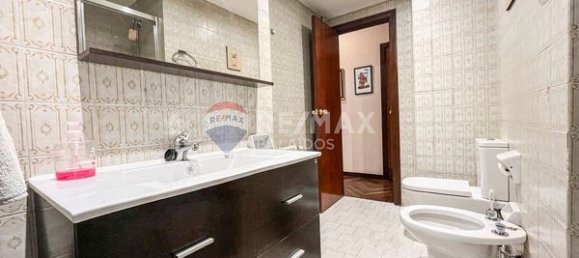 Apartamento de 4 dormitorios en Vigo, Spain No. 190989 14