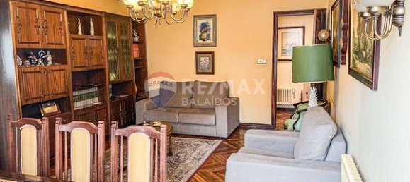 Apartamento de 4 dormitorios en Vigo, Spain No. 190989 4