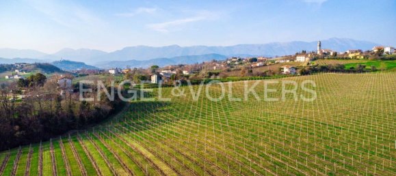 5 rooms Penthouse in Conegliano, Italy No. 128377 16