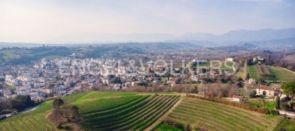 5 rooms Penthouse in Conegliano, Italy No. 128377 4