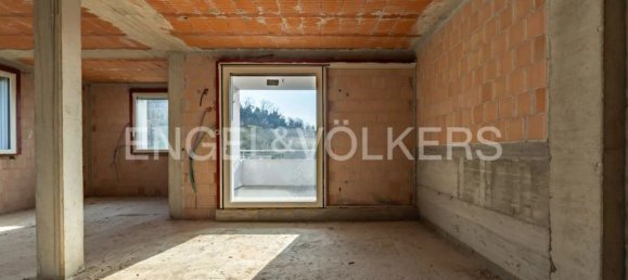 5 rooms Penthouse in Conegliano, Italy No. 128377 11