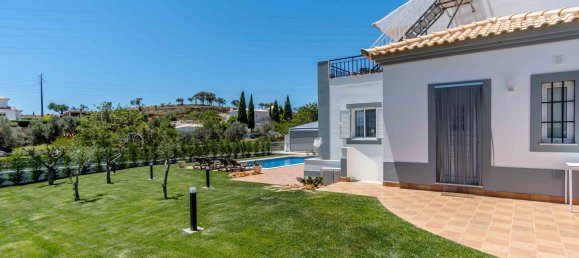 5 bedrooms Villa in Albufeira, Portugal No. 14452 3