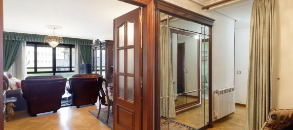 Apartamento de 4 dormitorios en Oviedo, Spain No. 156264 23