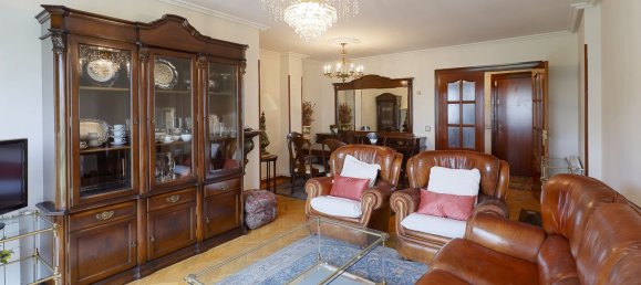 Apartamento de 4 dormitorios en Oviedo, Spain No. 156264 26