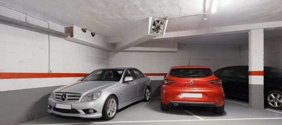 Apartamento de 4 dormitorios en Oviedo, Spain No. 156264 12