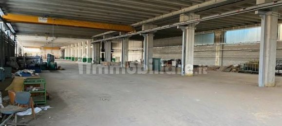 1 room Warehouse in Triuggio, Italy No. 215660 4
