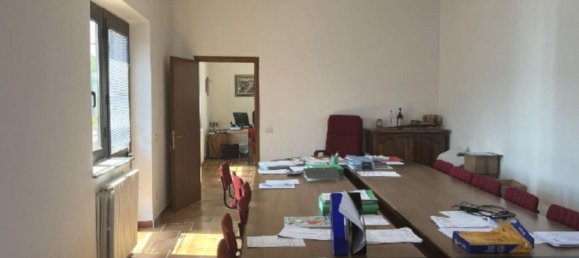 1398m² Warehouse in Orvieto, Italy No. 376332 6