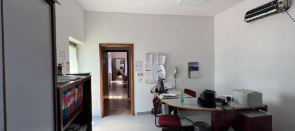 1398m² Warehouse in Orvieto, Italy No. 376332 7