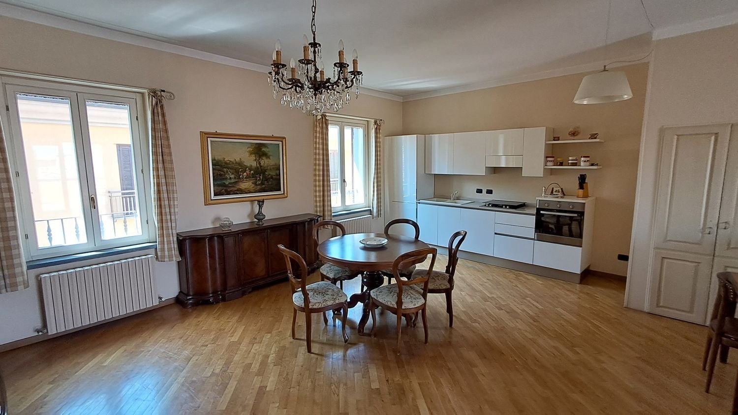 Penthouse T3 em Voghera, Italy N.º 329659