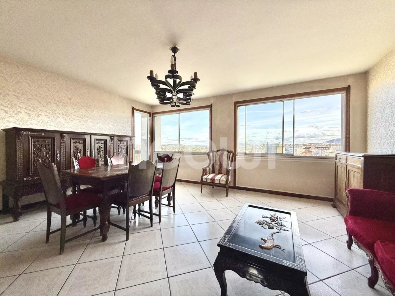 4 bedrooms Apartment in Clermont-Ferrand, France No. 63639