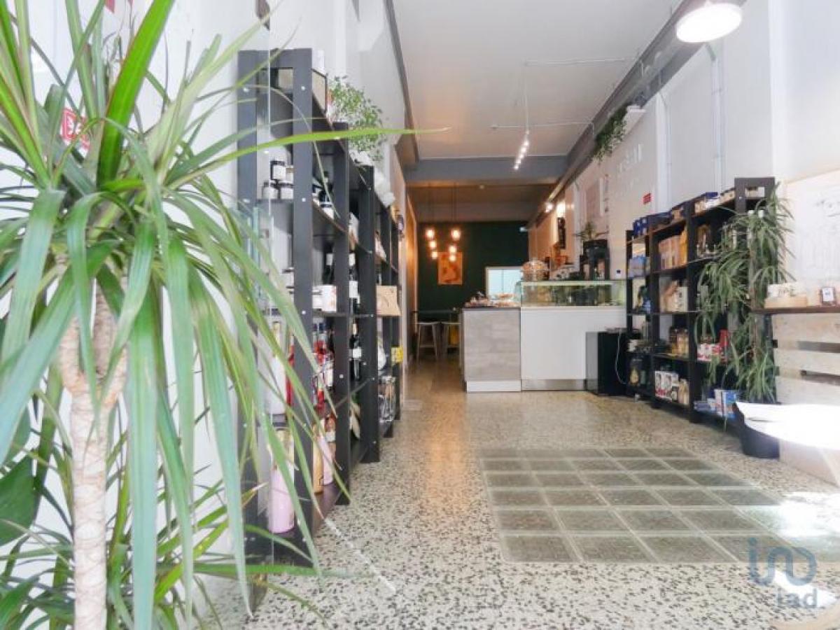 Loja em Lisbon, Portugal 122 m² N.º 8352