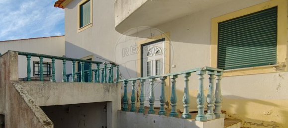 2 bedrooms House in Torres Vedras, Portugal No. 51815 2