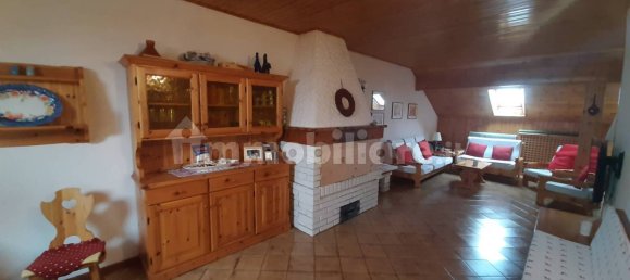 Apartamento de 3 dormitorios en Tonezza del Cimone, Italy No. 260753 2