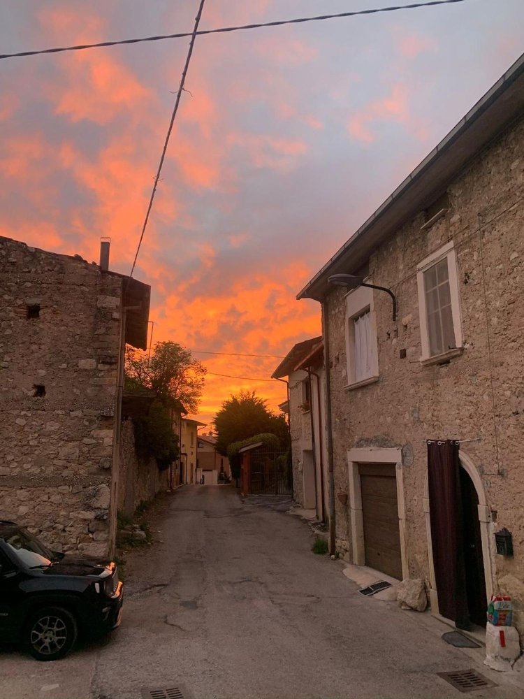 9 rooms House in Avezzano, Italy No. 137524