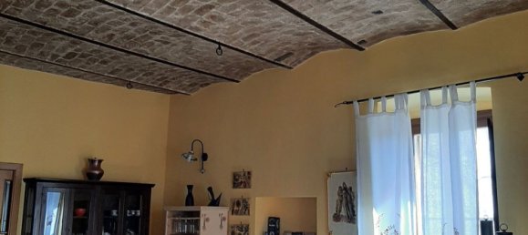 9 rooms House in Avezzano, Italy No. 137524 2