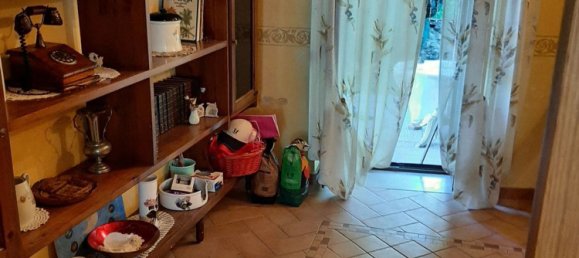 9 rooms House in Avezzano, Italy No. 137524 7