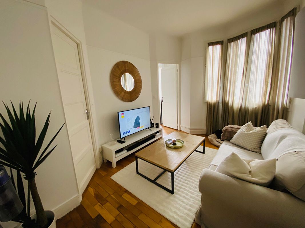 2 Schlafzimmer Wohnung in Nogent-sur-Marne, France, Nr. 165370