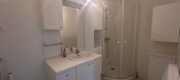 3 bedrooms Apartment in Evreux, France No. 359969 3