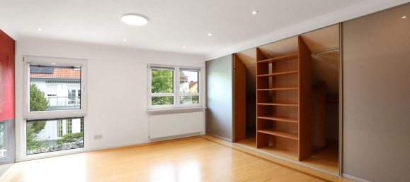 7-salle Bâtiment à Freising, Germany No. 292375 9