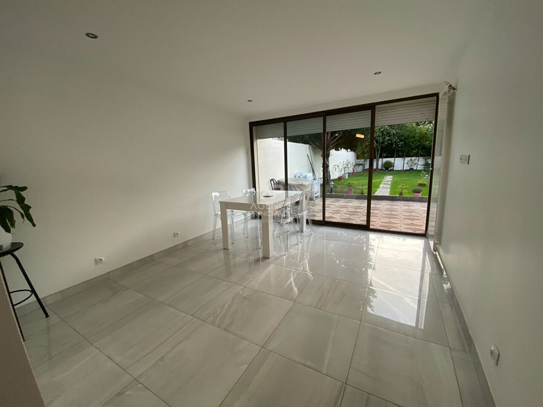 3 Schlafzimmer Haus in Argenteuil, France, Nr. 182405