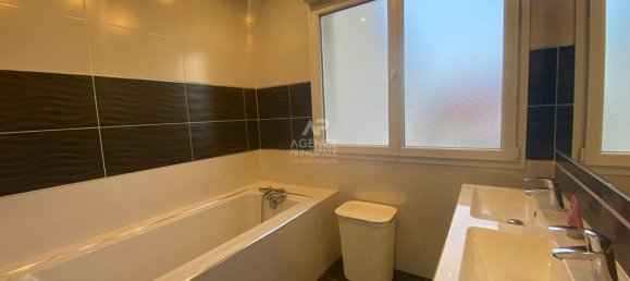 3 Schlafzimmer Haus in Argenteuil, France, Nr. 182405 30