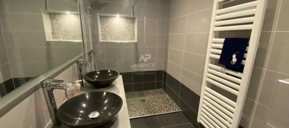 3 Schlafzimmer Haus in Argenteuil, France, Nr. 182405 34