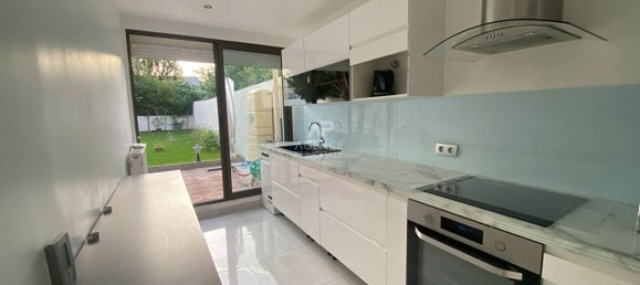 3 Schlafzimmer Haus in Argenteuil, France, Nr. 182405 2