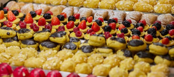 105m² Commercial property in Zola Predosa, Italy No. 323490 11