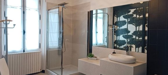 5 bedrooms House in Orleans, France No. 210205 15